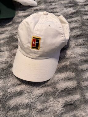 Nike White with Multicolor Embroidered Swoosh Patch hat tennis court